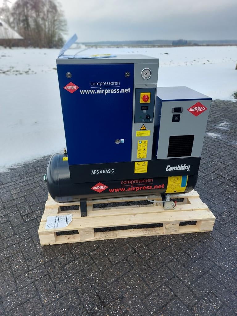 Schroefcompressor merk airpress aps 4 D 200, 100 liter of meer, Ophalen of Verzenden, 800 liter/min of meer