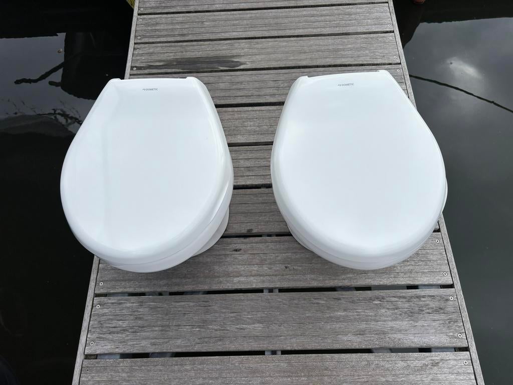 Dometic vacuüm toiletten, Ophalen, Zo goed als nieuw, Motor en Techniek, Zeilboot of Motorboot