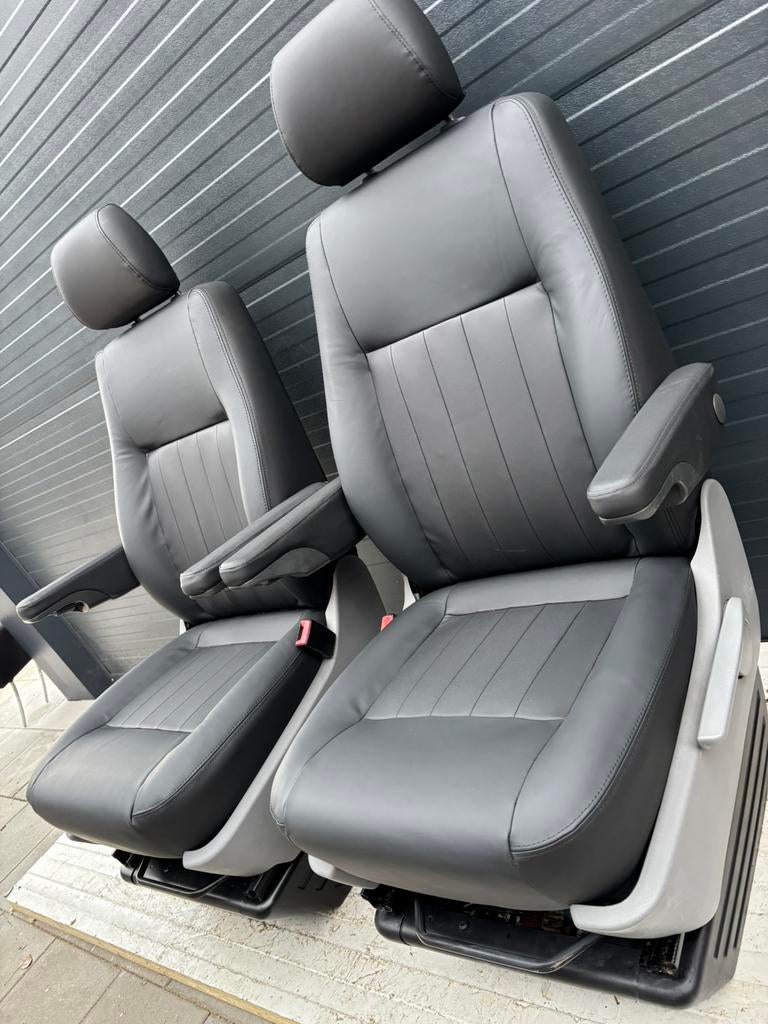 stoelen leer leder Volkswagen transporter t5 2004-2023, Auto-onderdelen, Interieur en Bekleding, Tymtop5@gmail.com, 3161ek, Volkswagen