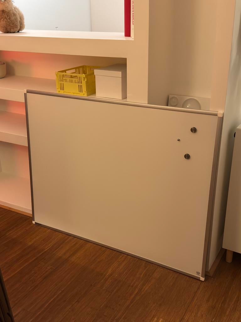 Legamaster hoge kwaliteit magnetisch whiteboard 90x120 cm, Ophalen, Zo goed als nieuw, Magneetbord