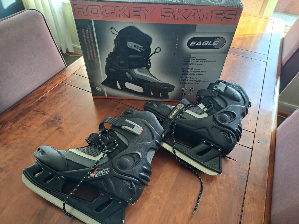 Schaatsen partij, Sport en Fitness, Schaatsen, Ophalen, Zo goed als nieuw, Overige typen, Overige merken