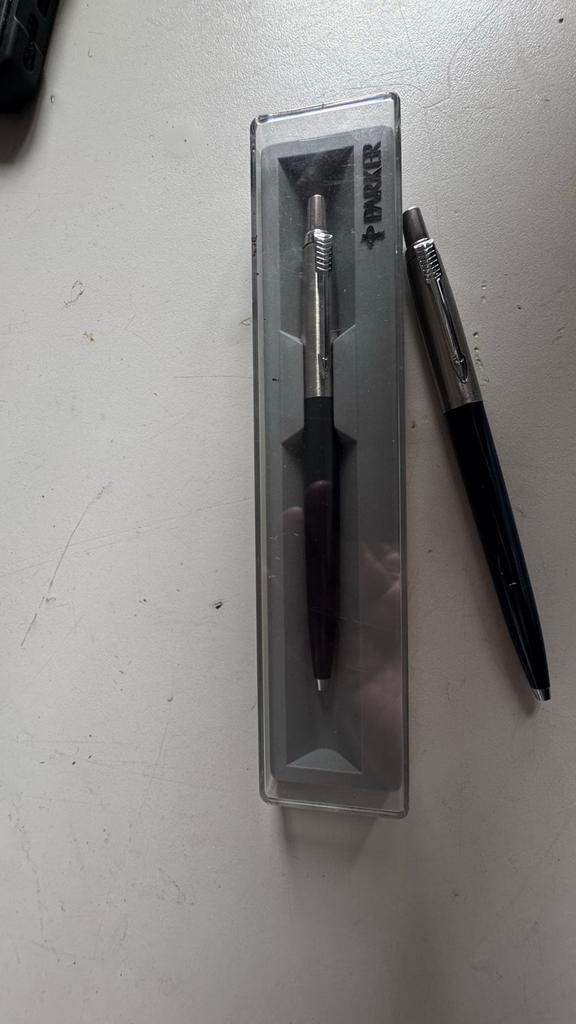 Parker pen 2 stuks, Verzamelen, Pennenverzamelingen, Ophalen of Verzenden, Zo goed als nieuw, Balpen, Parker