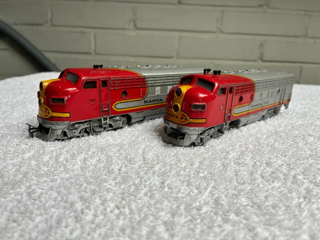 Märklin HO 3060 + 4060 USA F7 Santa Fe dieselloc 2-delig, Hobby en Vrije tijd, Modeltreinen | H0, Wisselstroom, Ophalen of Verzenden