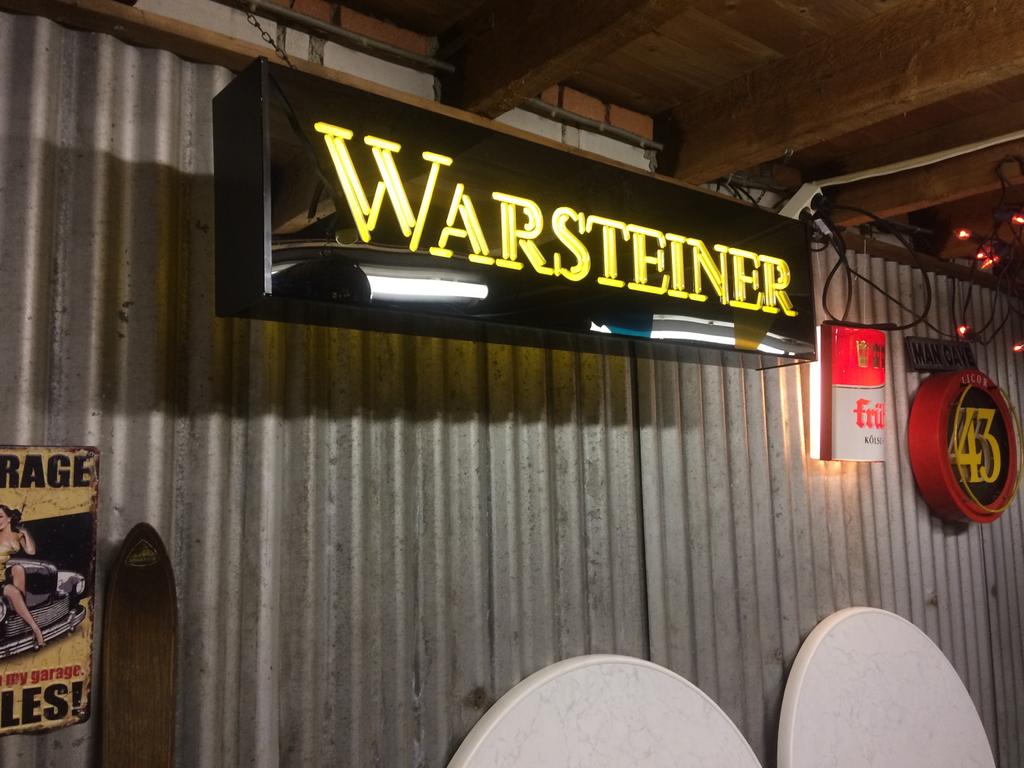 Warsteiner Lichtreclame - Werkt Perfect!, Ophalen, Zo goed als nieuw, Lichtbak of (neon) lamp