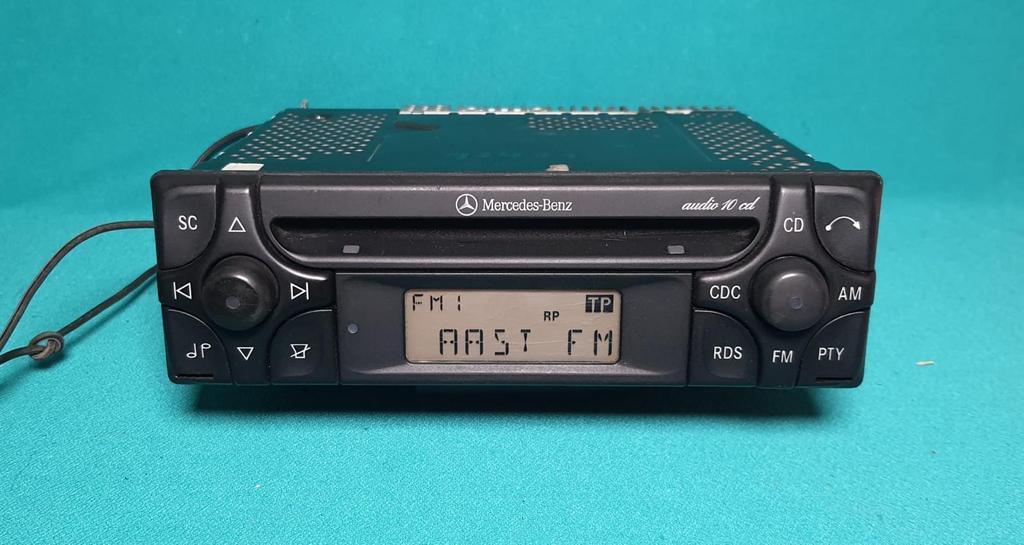 Mercedes-Benz audio 10 CD receiver, Ophalen of Verzenden, Zo goed als nieuw