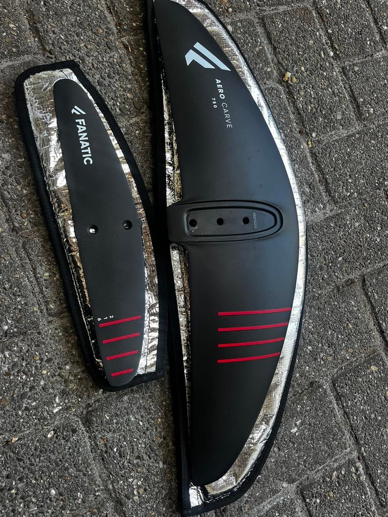 Fanatic aero carve foil 900 (750 verkocht), Ophalen, Zo goed als nieuw, Wingsurf-hydrofoil