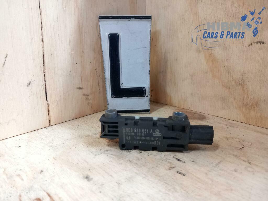 Audi A4 Avant B7 Crashsensor Links 8E0959643B 2004 t/m 2011, Ophalen of Verzenden, Gebruikt