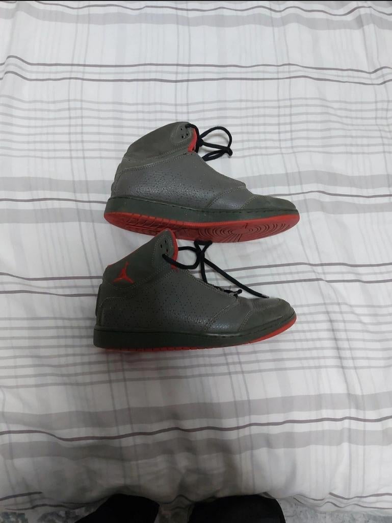 Nike Jordan 1 Flight 5, Kinderen en Baby's, Kinderkleding | Schoenen en Sokken, Ophalen of Verzenden, Zo goed als nieuw, Jordan