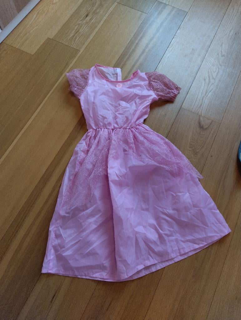 Diverse carnavals pakken en onesies kinderen, Kinderen en Baby's, Ophalen, Gebruikt, 110 t/m 116, Jongen of Meisje
