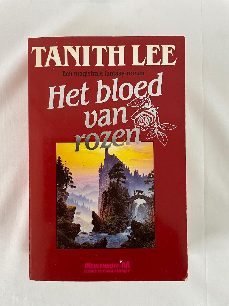 Tanith Lee – Het Bloed van Rozen, Ophalen of Verzenden, Zo goed als nieuw, Tanith Lee