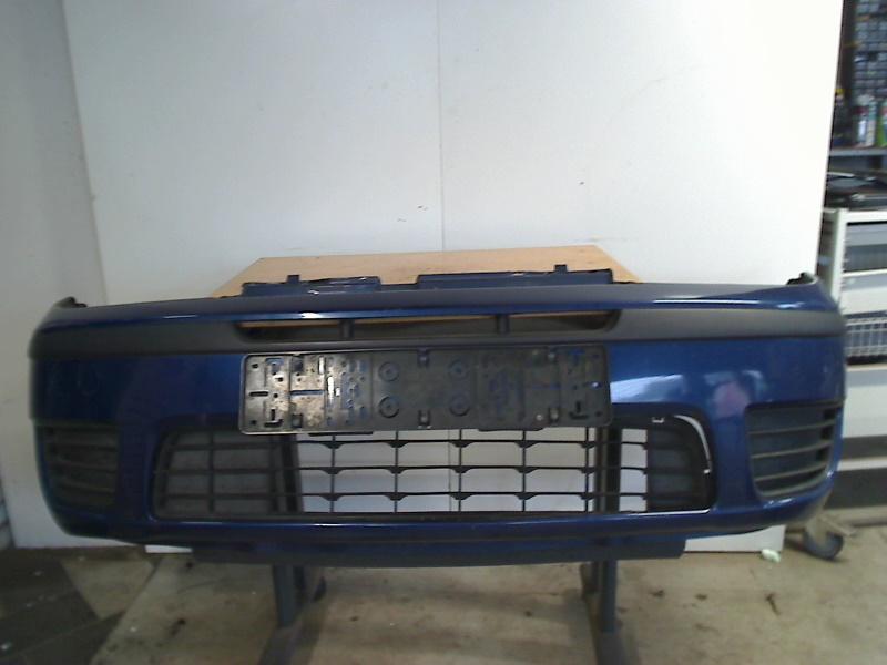 Bumper Voor Fiat Punto II (188) (1999-09/2012-03), FCA Germany GmbH, Gebruikt, IPC D1-09 Bahnhofsplatz, Rüsselsheim am Main 65423, , Duitsland