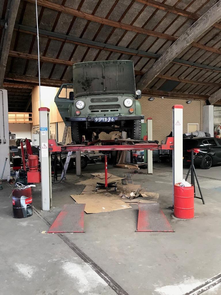 Stalling- en sleutelplek auto, 20 m², Huur, Overige bestemmingen