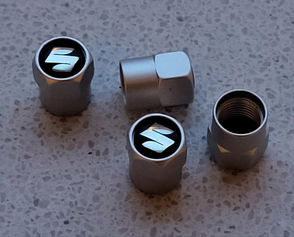 Set van 4 gloednieuwe Suzuki aluminium ventieldoppen., Ophalen of Verzenden, Nieuw