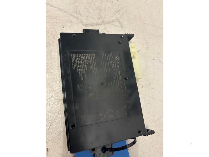 Bluetooth module van een Mercedes GLC-Klasse, Gebruikt, -, Ophalen of Verzenden, -
