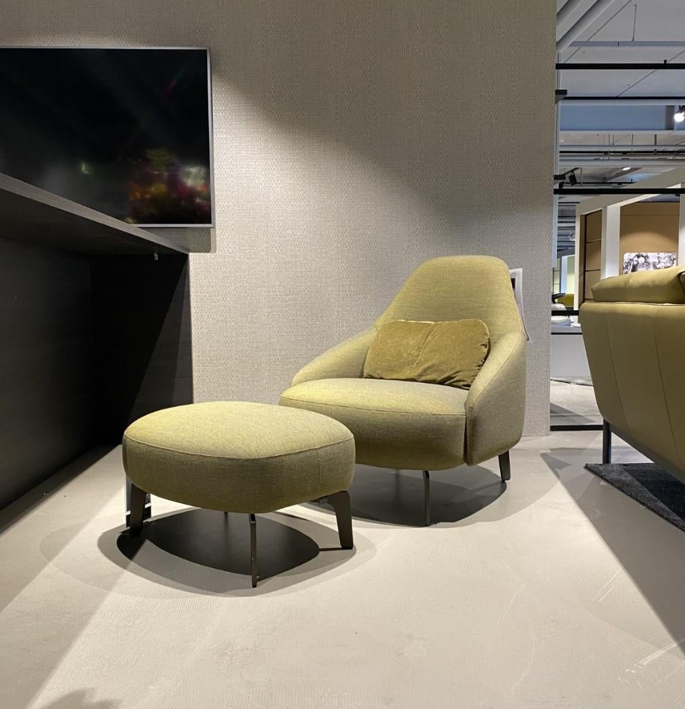 Fauteuil Jill met poef | Leolux, Huis en Inrichting, Ophalen, Minder dan 75 cm, Design, Modern, Nieuw