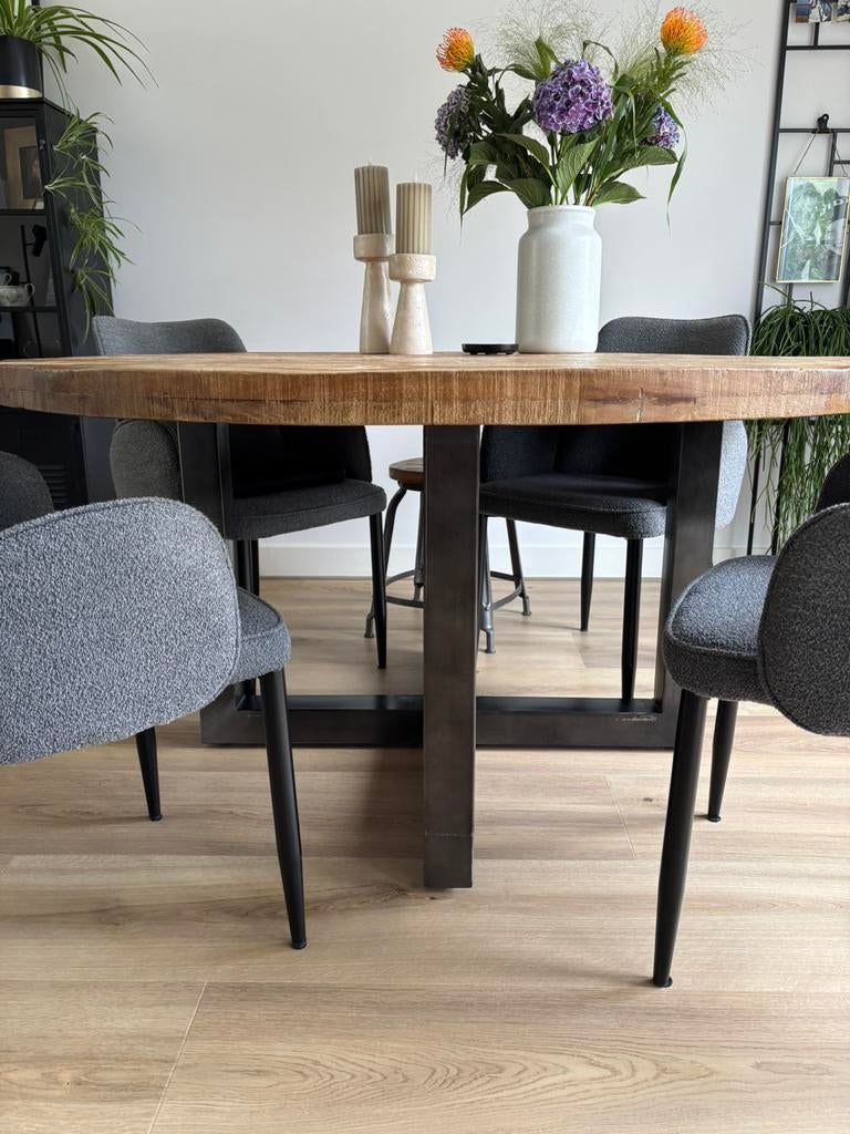 Mango houten ronde tafel 150cm doorsnee zgan, Ophalen, Rond, Zo goed als nieuw, Vijf personen of meer