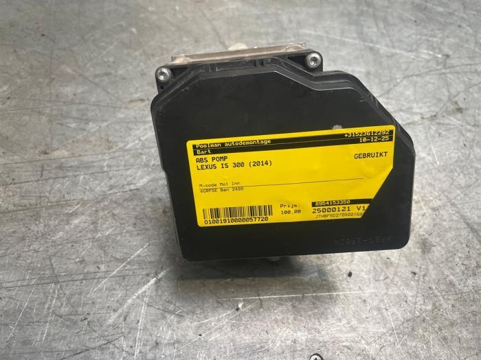 ABS Pomp van een Lexus IS 300, Auto-onderdelen, Gebruikt, -, -, -