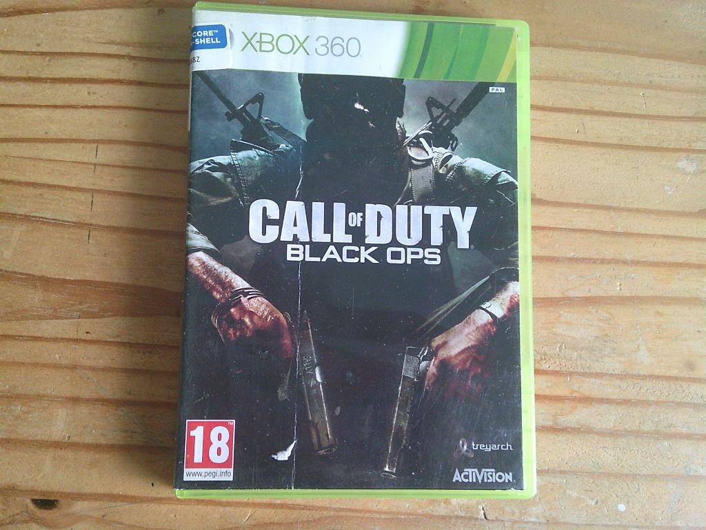 Xbox 360: Call of Duty Black OTS, Ophalen of Verzenden, Zo goed als nieuw, 250 GB, Met 2 controllers