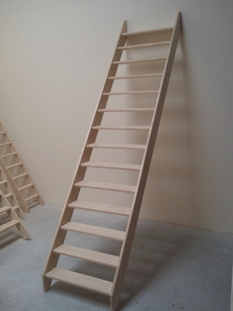 Molenaarstrap hgte 300, rechte trap, breedte 70, 80 ,90 cm, Doe-het-zelf en Verbouw, Ladders en Trappen, Ophalen of Verzenden