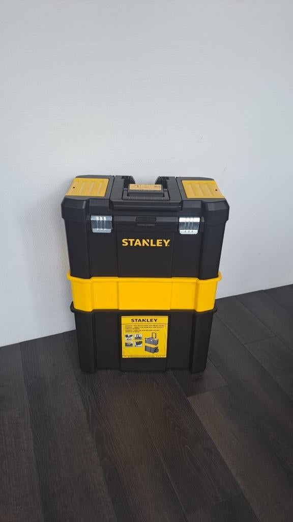 Stanley Gereedschapswagen Essential 3in1, Doe-het-zelf en Verbouw, Gereedschapskisten, 2401 Elliott Avenue, Floor 4, Seattle, WA 98121, Verenigde Staten