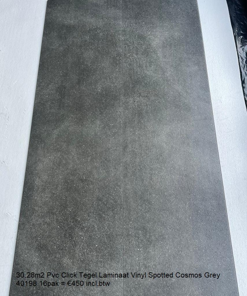 30,28m2 Pvc Click Tegel Vinyl Spotted Cosmos 16pak = €450, Nieuw, Ophalen of Verzenden, 25 tot 50 m², Grijs