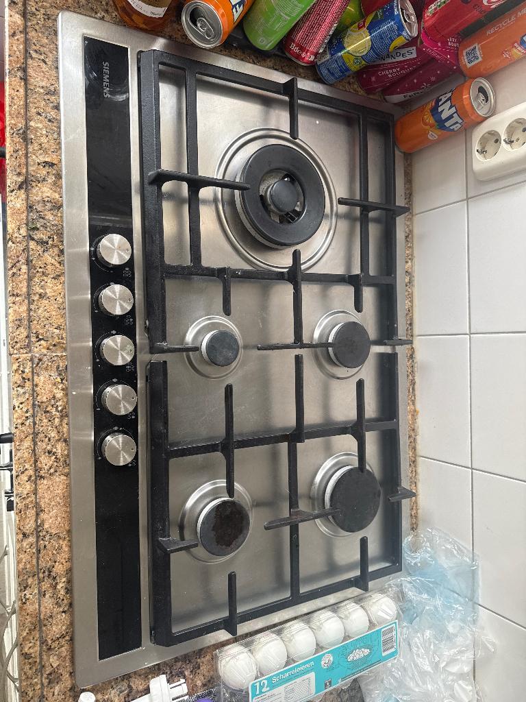 Siemens gasfornuis ZONDAG/MAANDAG OPHALEN, Ophalen, Gebruikt, 4 kookzones, Inbouw