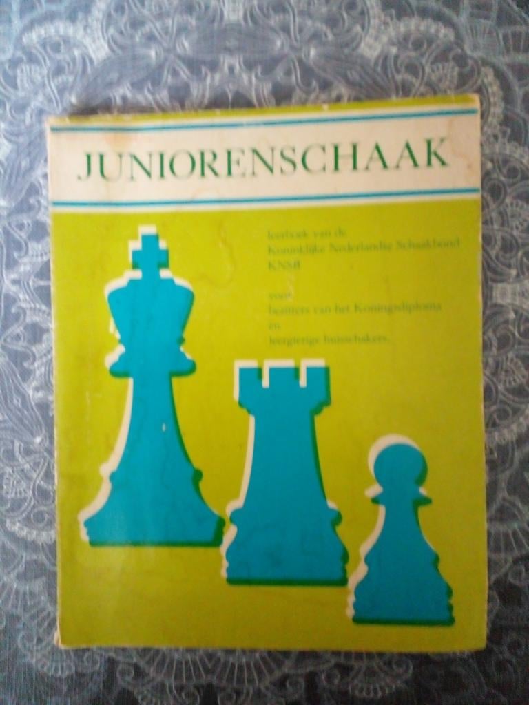 Juniorenschaak KNSB Leerboek, Ophalen of Verzenden