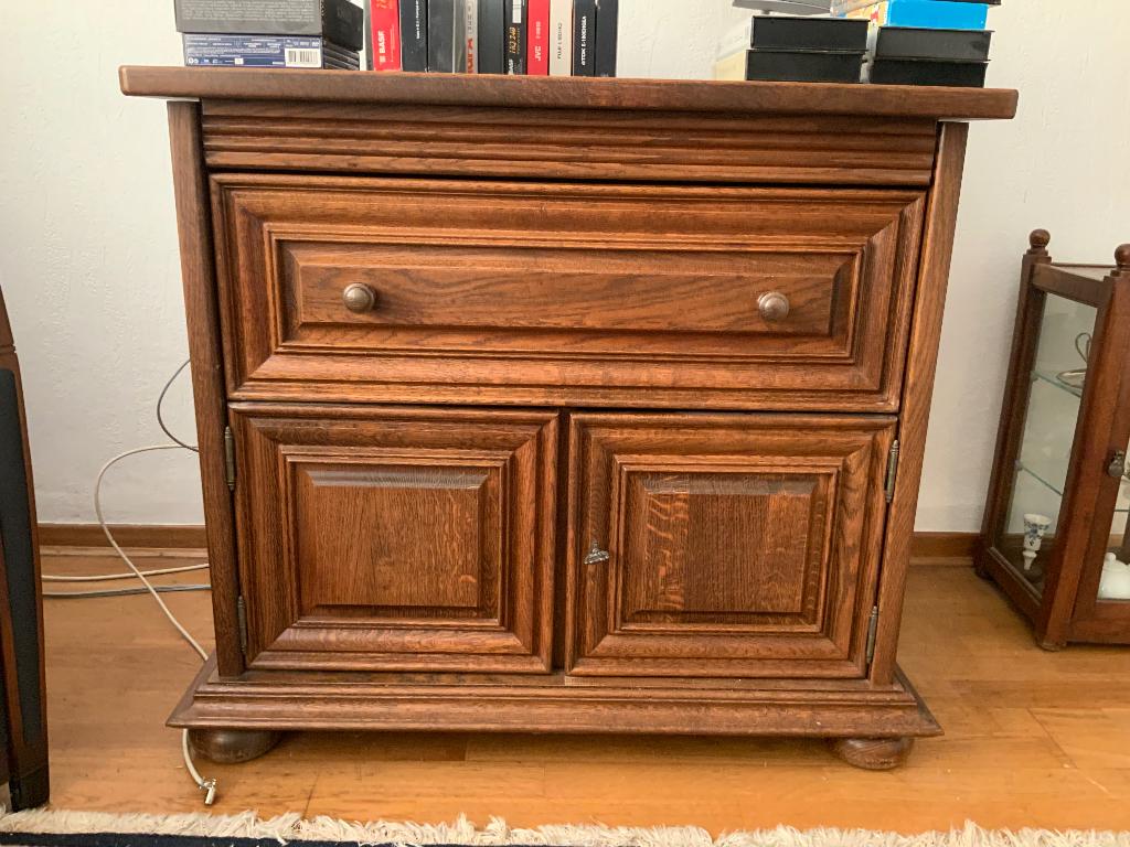 Tv meubel, Ophalen, Gebruikt, Eikenhout, 50 tot 100 cm