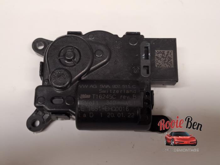 Kachelklep Motor van een Volkswagen Golf, Gebruikt, -, Volkswagen, -
