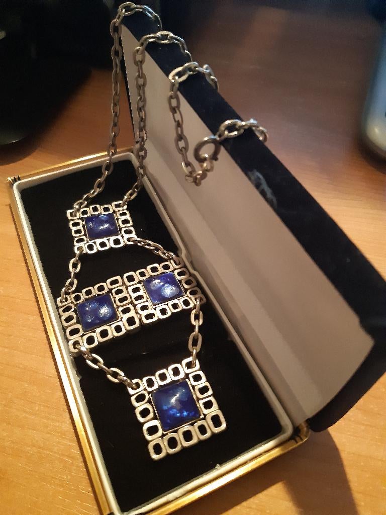 Ketting met hanger Vintage Scandinavische, Gebruikt, Ophalen of Verzenden, Zilver, Overige materialen