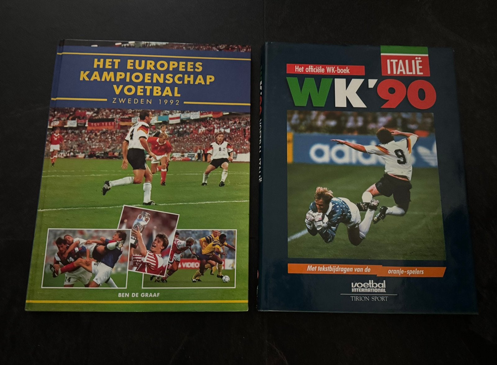 Voetbalboeken WK 1990 en EK 1992, Boeken, Ophalen of Verzenden, Zo goed als nieuw, Balsport