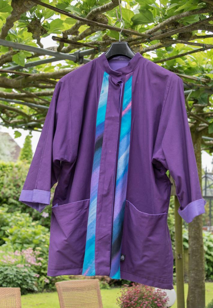 Jas  apart Design, Ophalen, Paars, Maat 42/44 (L), Zo goed als nieuw