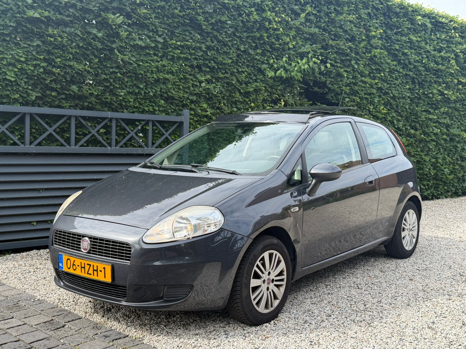 Fiat Grande Punto 1.2 2009 Panoramadak Airco, 147000km, Auto's, Fiat, Particulier, Grande Punto, Airbags, Airconditioning, Bluetooth