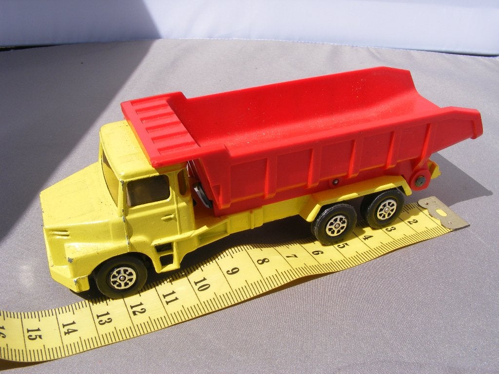 Scania LT145 Corgi juniors kieipwagen tipper geel/rood, Ophalen of Verzenden, Zo goed als nieuw, Bus of Vrachtwagen