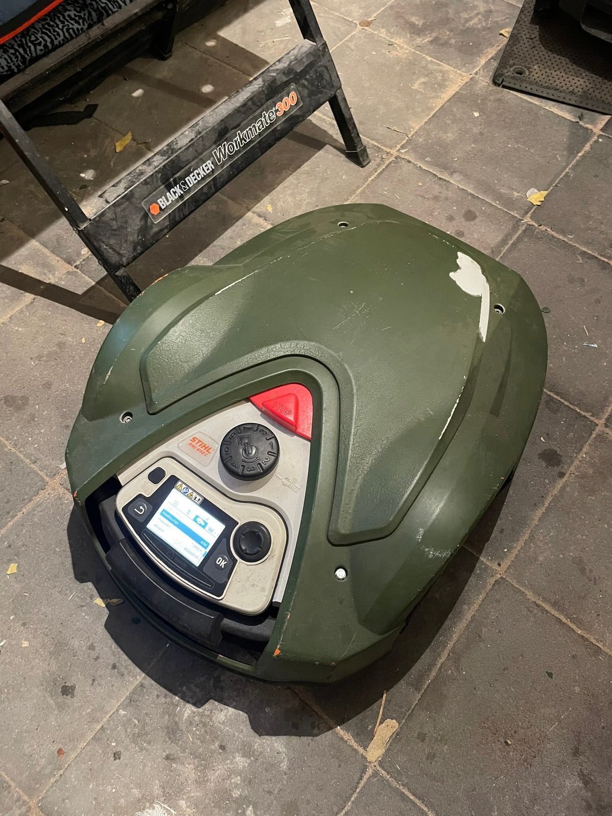 Stihl imow RMI 632-C - Robotmaaier, Tuin en Terras, Robotmaaiers, Ophalen of Verzenden, Zo goed als nieuw, 20 tot 25 cm, Met regensensor