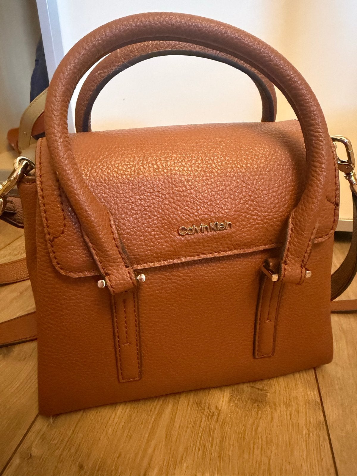 Calvin Klein handtas bruin leer, Ophalen of Verzenden, Zo goed als nieuw, Bruin, Handtas