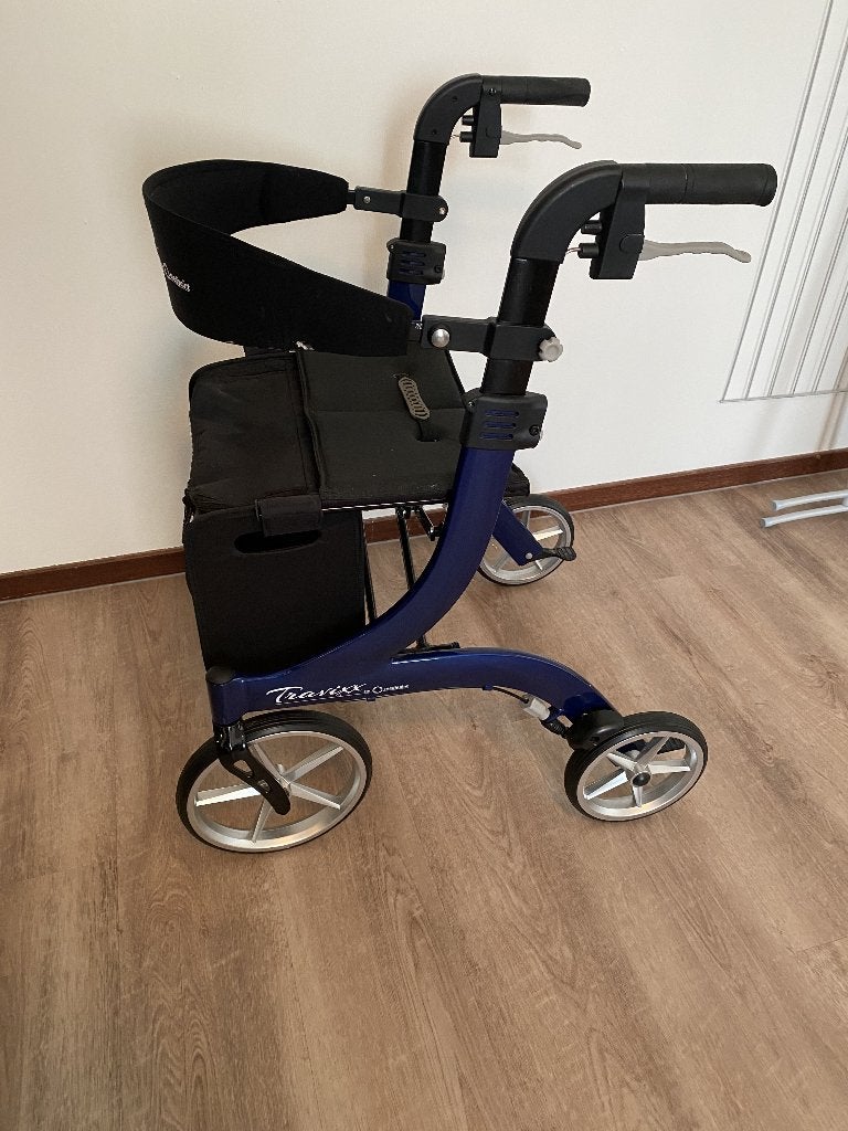 Rollator, Ophalen, Opvouwbaar, Zo goed als nieuw