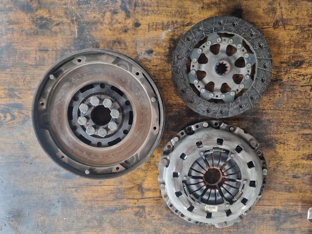 BMW E46 M43 Koppeling met Vliegwiel - Gebruikt, Auto-onderdelen, Transmissie en Toebehoren, Ophalen of Verzenden, Gebruikt, BMW