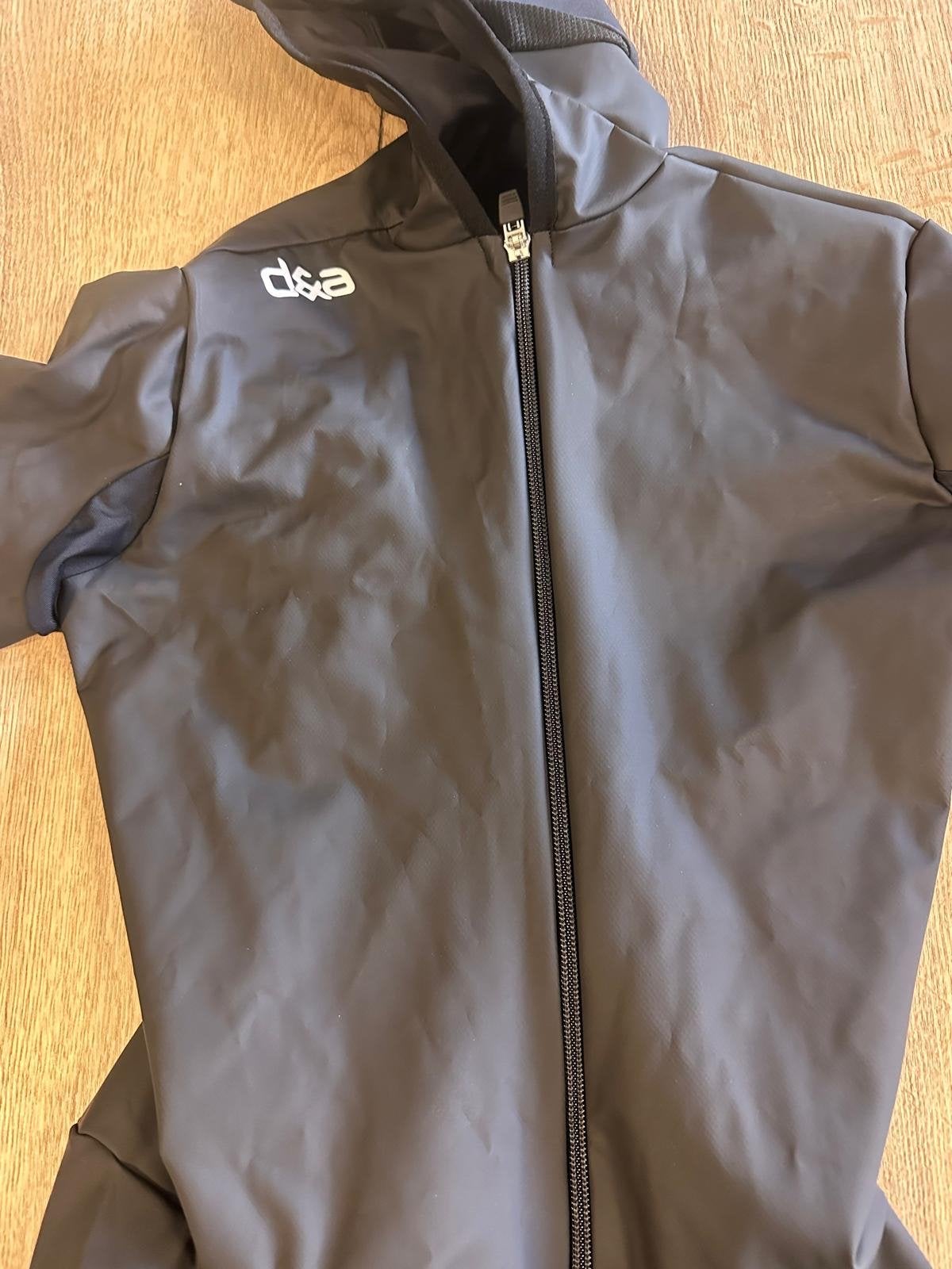 Nieuw D&A Schaatspak Rubber Maat M, Ophalen of Verzenden, Nieuw, Overige merken