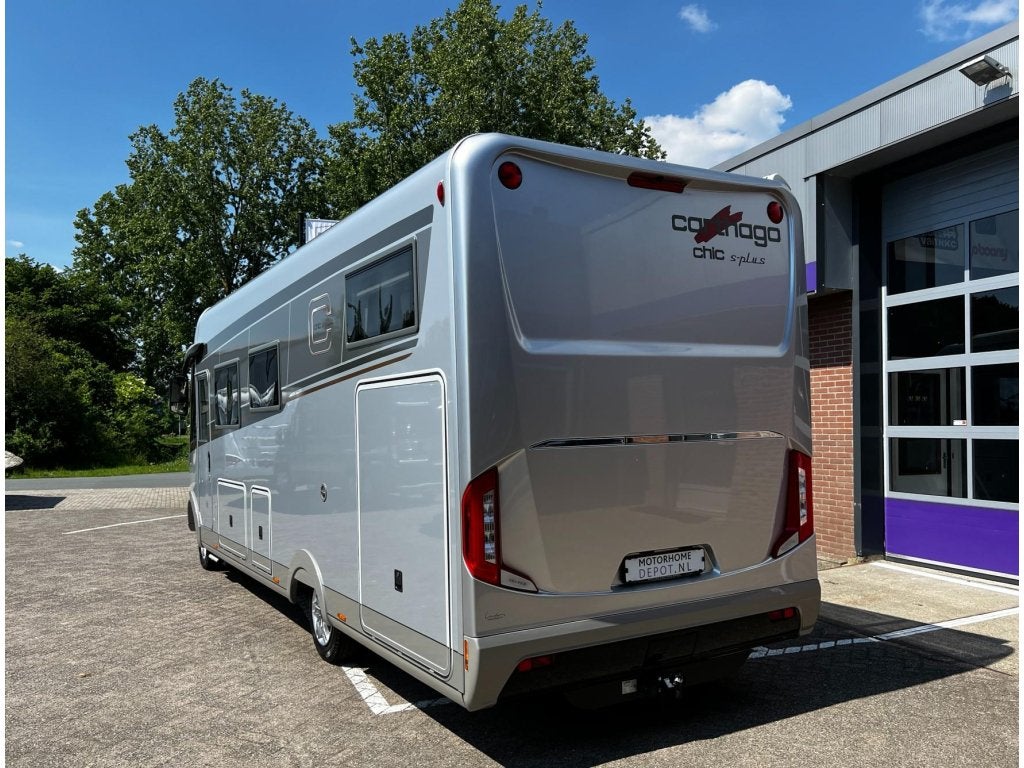 Carthago Chic S -Plus I 50 LE, Caravans en Kamperen, Campers, Tot en met 2, 7 tot 8 meter, Diesel, Carthago
