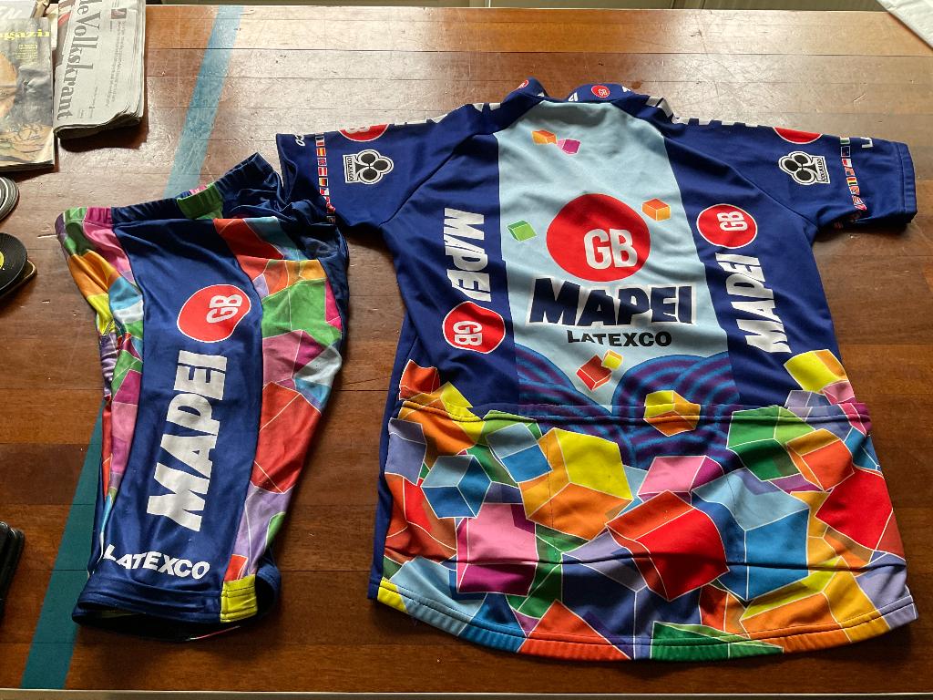 Vintage Mapei kledingset, Fietsen en Brommers, Fietsaccessoires | Fietskleding, Ophalen of Verzenden, Gebruikt, L, Bovenkleding