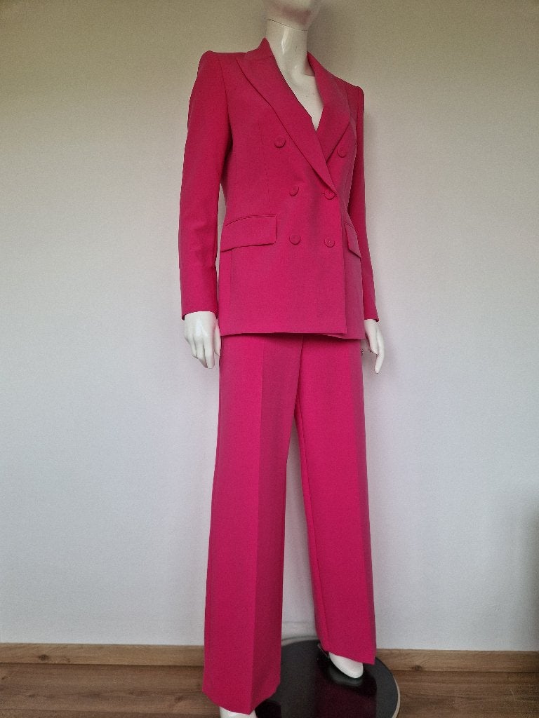 Riani power suit. Maat 38/40, Fuchsia/roze., Kleding | Dames, Maat 38/40 (M), Kostuum of Pak, Nijmegen, Riani