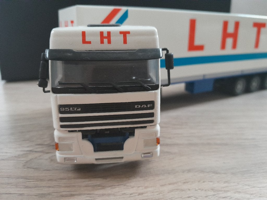 Schaalmodel DAF 95 XF LHT mega, Overige merken, Gebruikt, 1:50 of kleiner, Ophalen of Verzenden