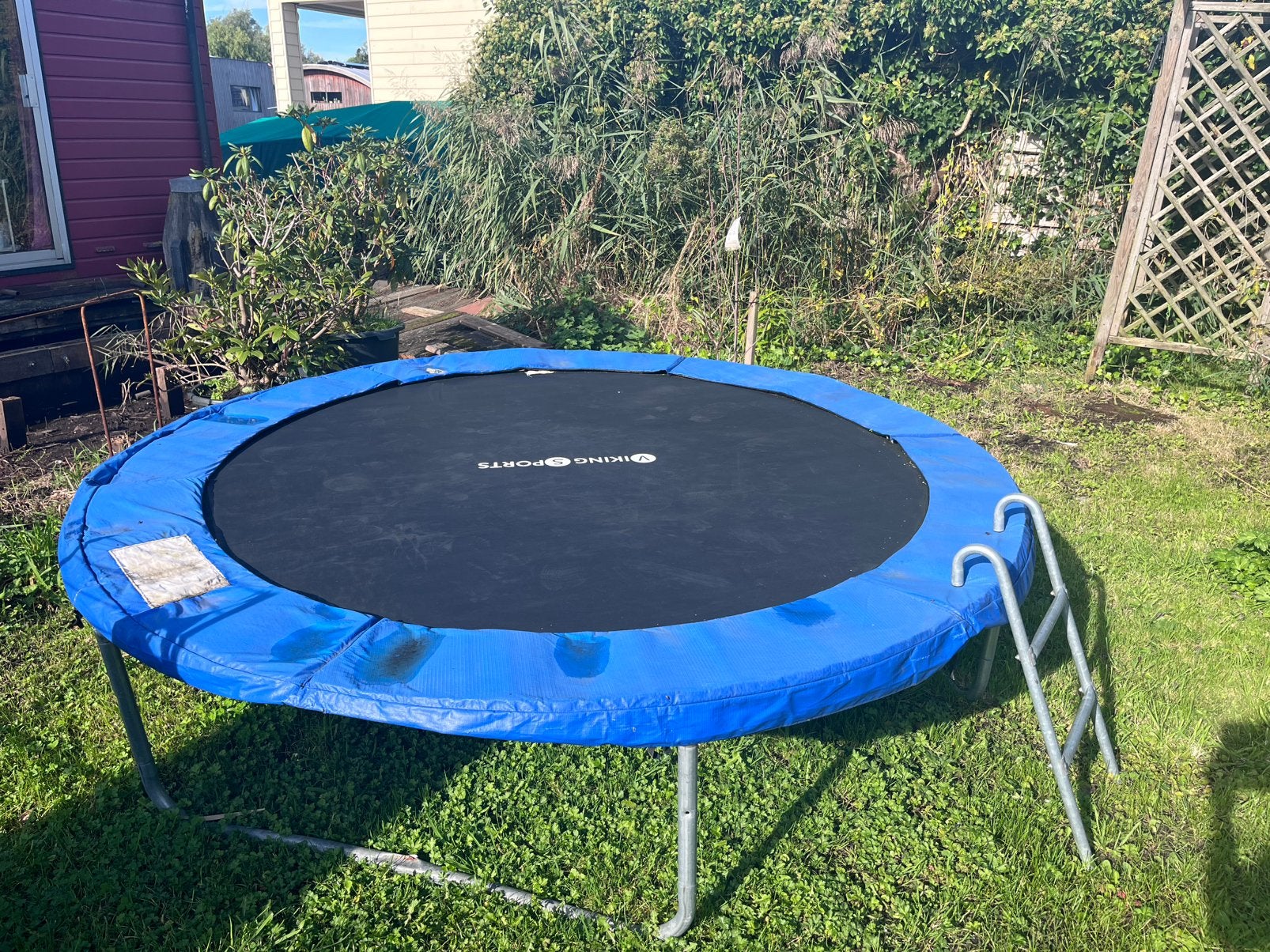 Trampoline met veiligheids net doorsnede 2.50 en trap, Ophalen, Gebruikt