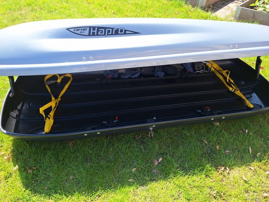 Te huur: Ruime en stevige Hapro Carver 8.4 Dakkoffer, Ophalen, Gebruikt