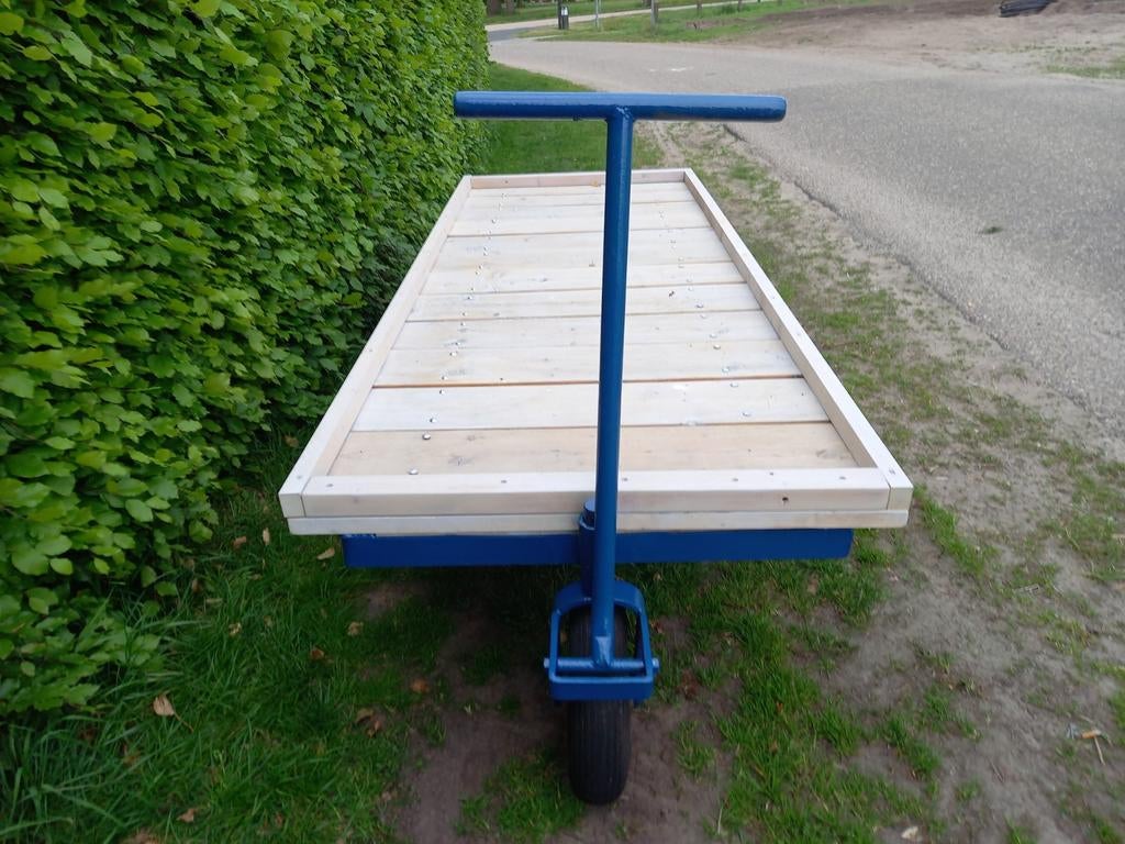 Stevige handkar met houten laadbak, Ophalen, Gebruikt