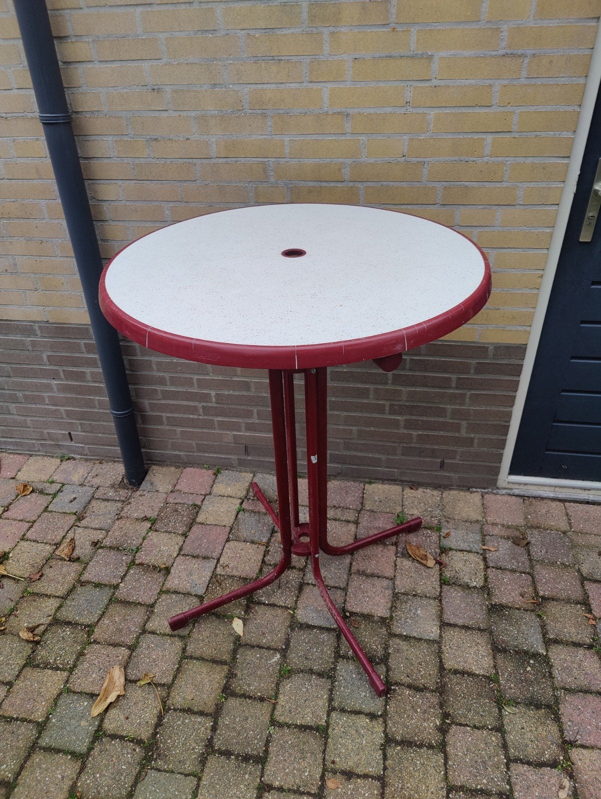 Statafel met rond blad - 112 cm hoog, Ø 85 cm, Ophalen, Gebruikt