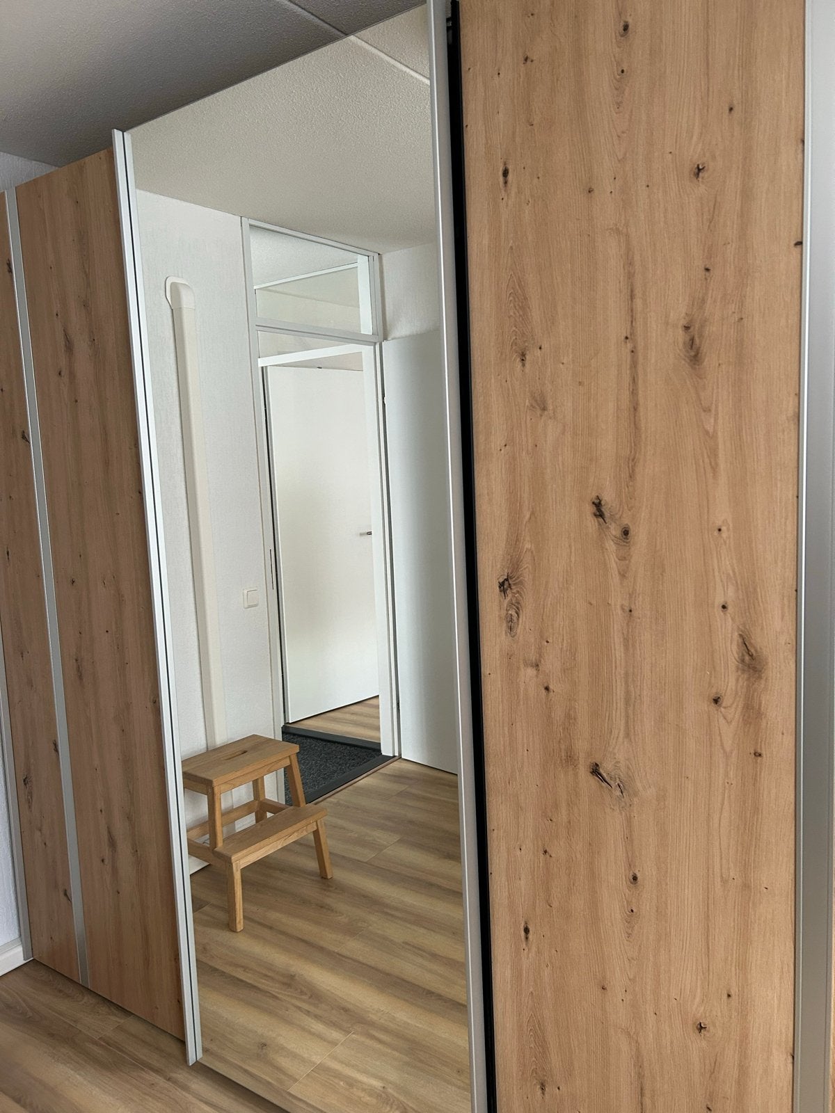 kledingkast  met verdeelkast en spiegel schuifdeuren, Ophalen, 200 cm of meer, Zo goed als nieuw, Met lade(s)