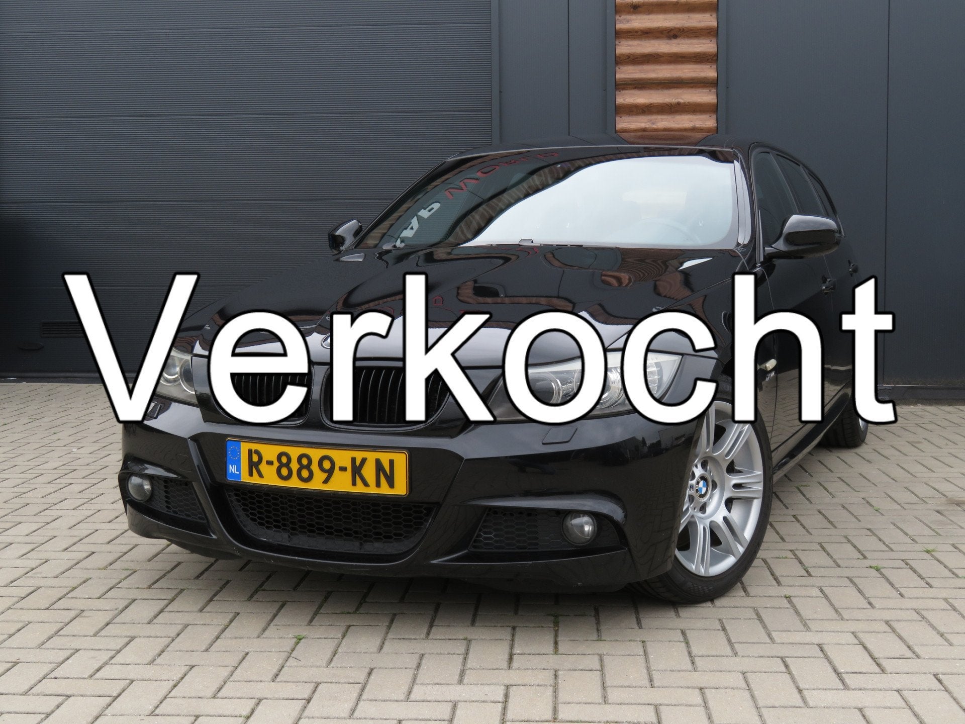 BMW 3 Serie Touring 330xi M Sport Edition Airco Xenon Youngt, Parkeersensor, Zwart, Alcantara, Handgeschakeld