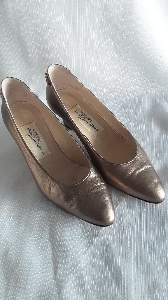 ANTONIO PAOLO gouden pumps, maat 37, leer, Pumps, Overige kleuren, Ophalen of Verzenden, Zo goed als nieuw